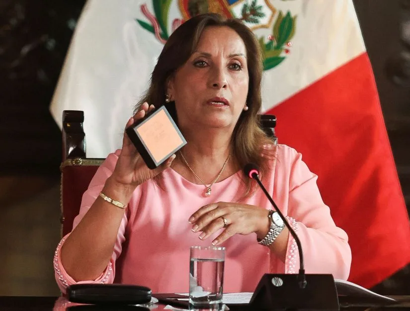 Promotores do Peru apresentam denúncia de corrupção contra presidente