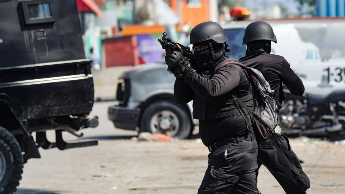 Envio da polícia do Quênia ao Haiti para combater gangues é adiada, dizem fontes