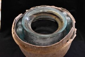 Vinho mais antigo mundo é descoberto em tumba romana intocada