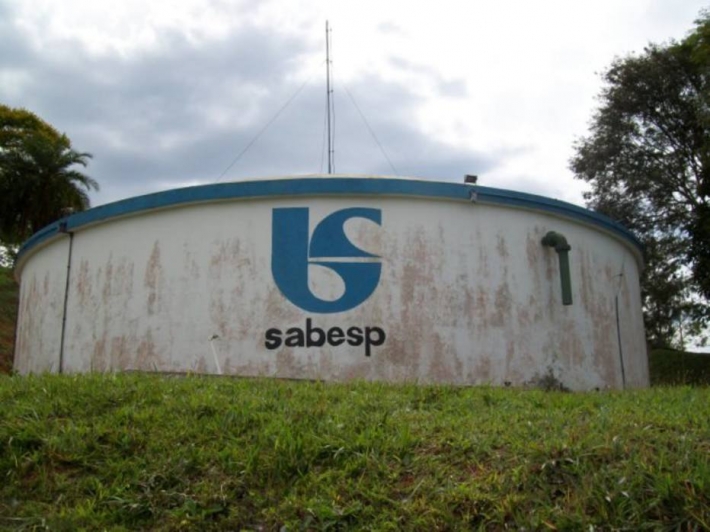 Mercado cansou do assunto? Por que a Sabesp (SBSP3) cai mesmo com avanços na privatização