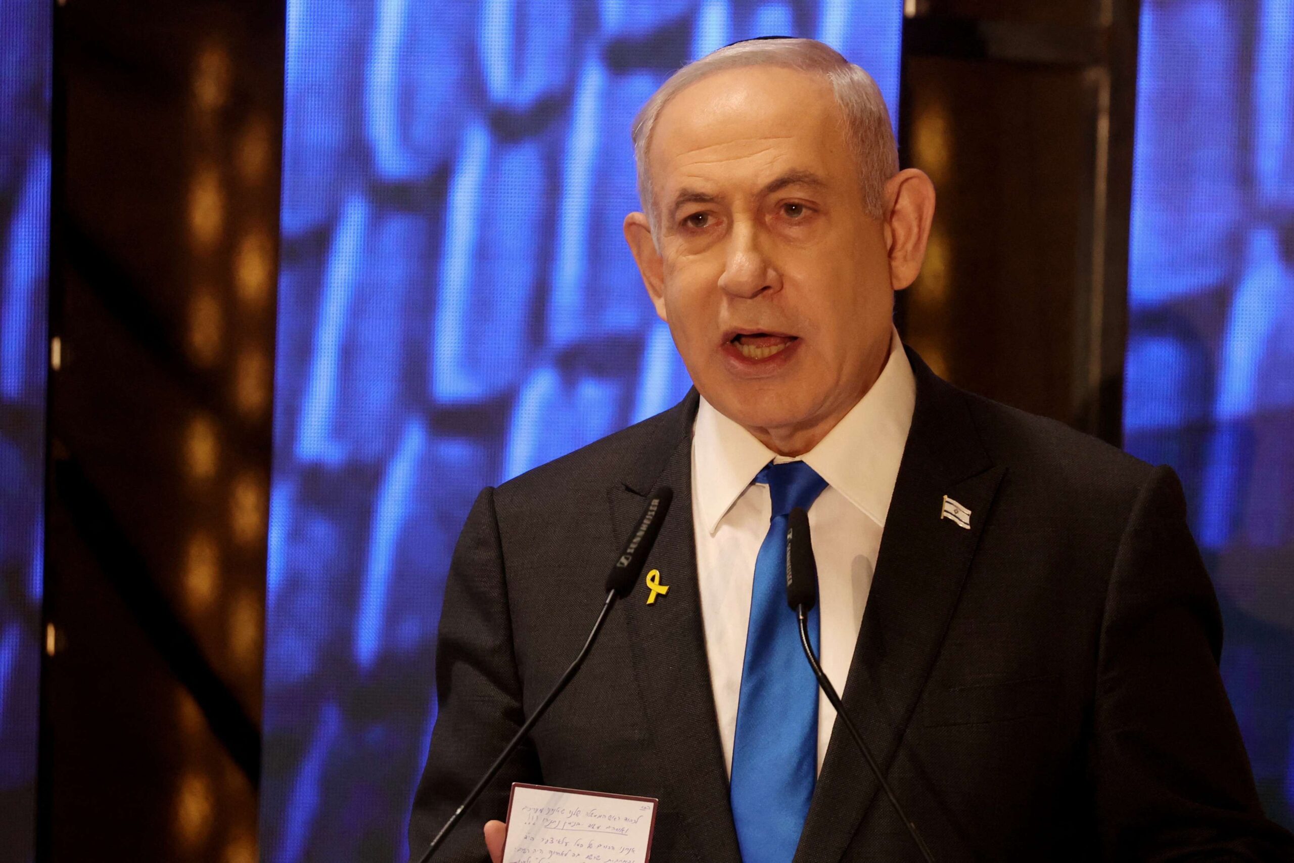 Netanyahu desfez gabinete de guerra, apesar de pressões internacionais, diz fonte