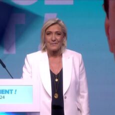 Na França, Le Pen convida “patriotas” para construção de um governo majoritário