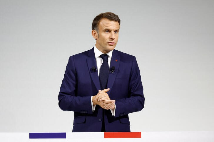 Macron busca aliança contra extrema-direita na França