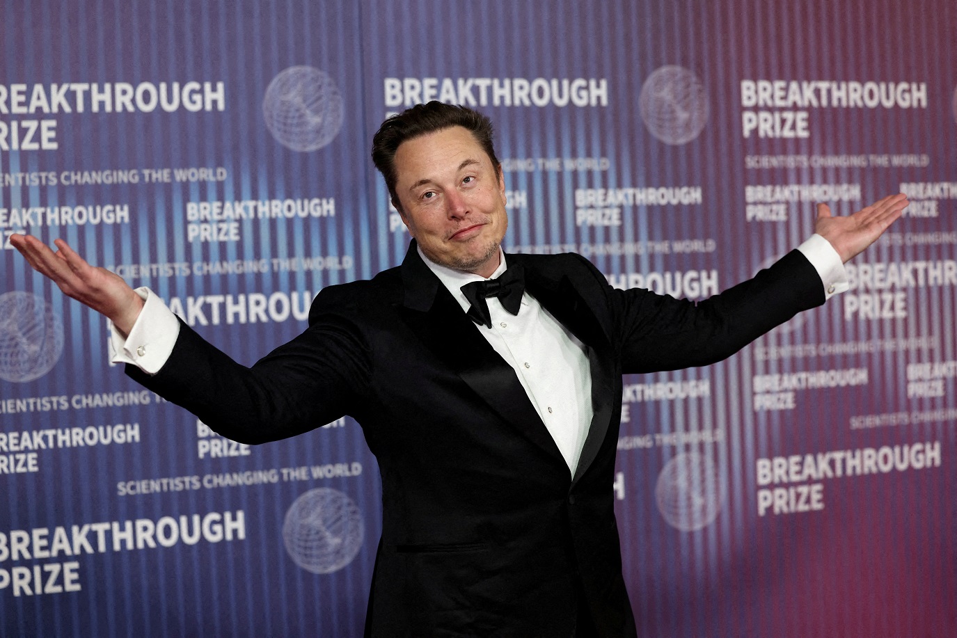 Acionistas da Tesla aprovam pacote de remuneração multibilionário para Elon Musk