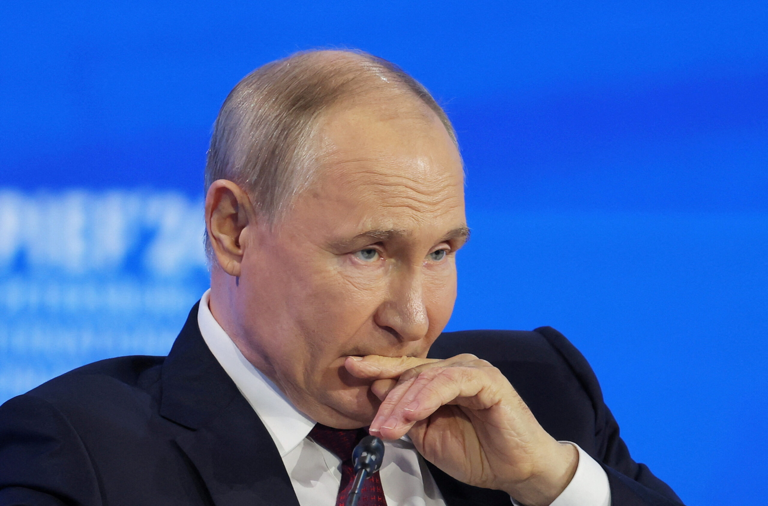 Rússia defende negociação com Estados Unidos que inclua Ucrânia