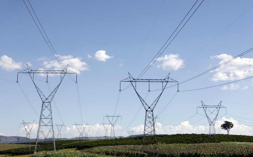 Distribuidoras de energia apontam custos maiores com regras para renovar contratos