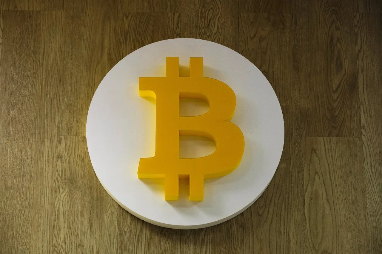 Bitcoin estende ganhos e sobe para melhor preço em dois meses