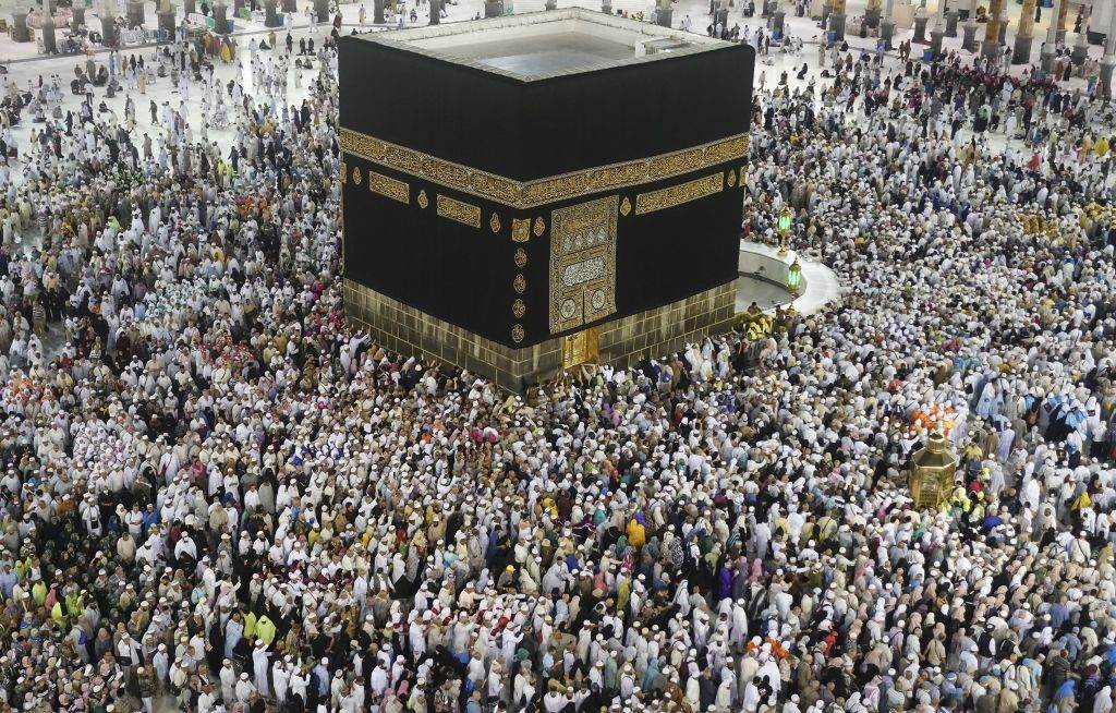 Calor extremo mata peregrinos durante evento religioso na Arábia Saudita