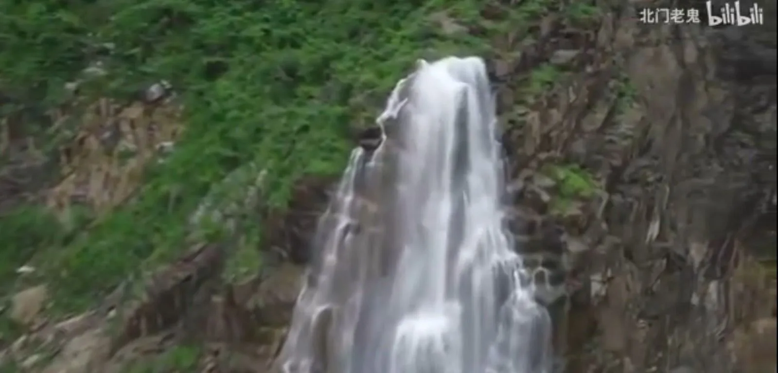 Vídeo sugere que famosa cachoeira da China pode ser falsa