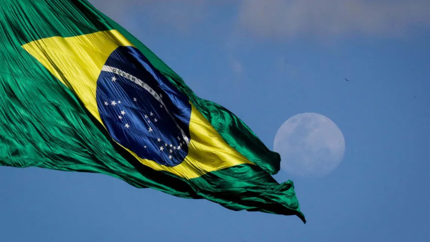 Brasil supera a Itália e se torna a 8ª maior economia do mundo