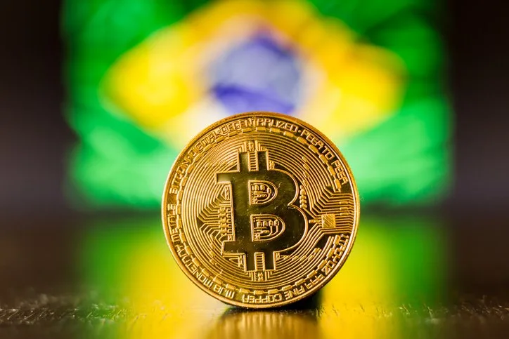 Brasil saca R$ 23 milhões de fundos de criptomoedas em uma semana apesar de saldo positivo em maio