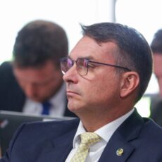 Brasil anda de ré, diz Flávio após queda de investimentos na B3