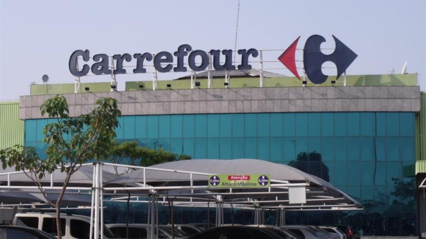 Carrefour emprega 21.000 pessoas do Bolsa Família e CadÚnico