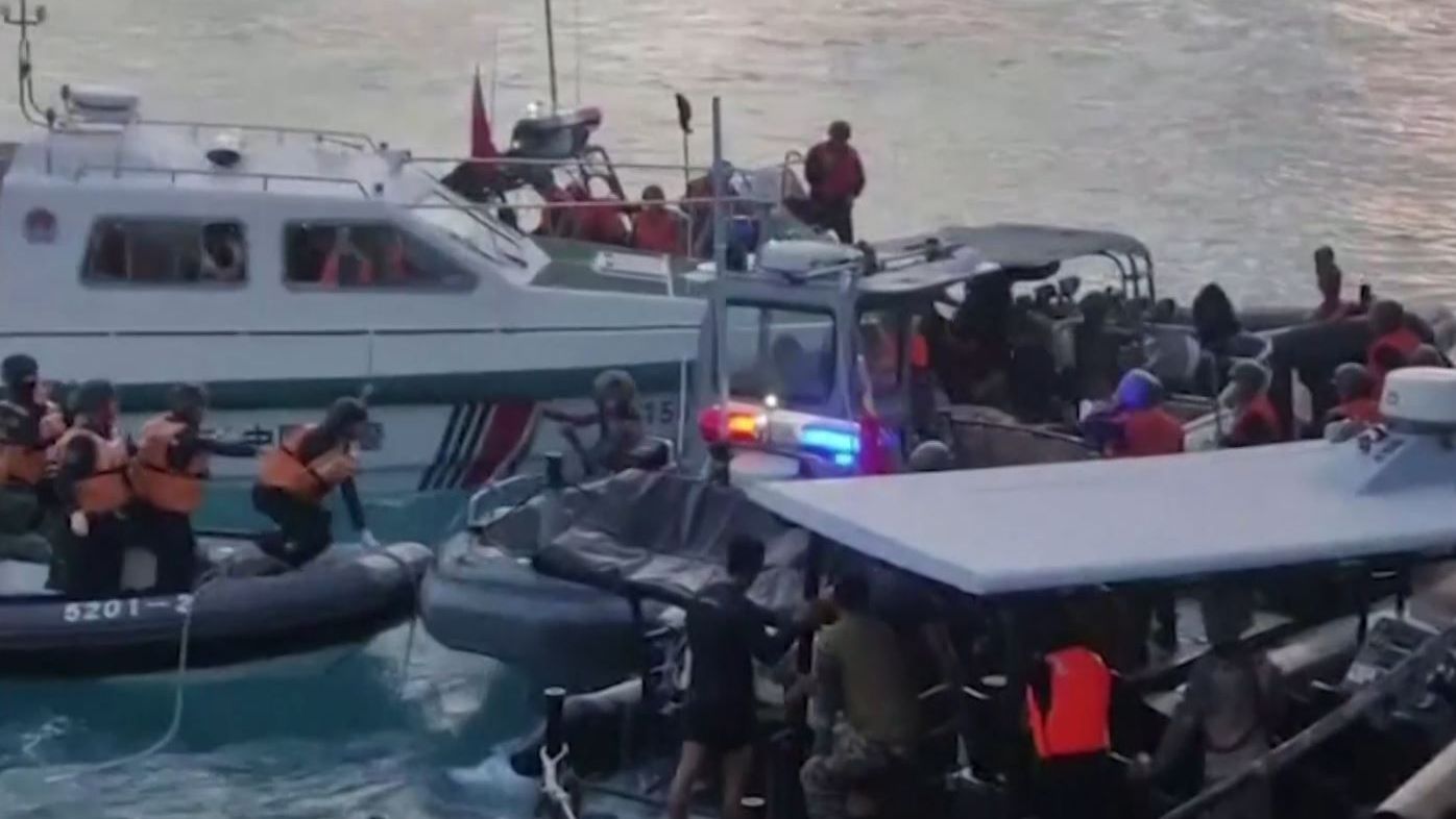 Vídeo mostra confronto tenso entre forças chinesas e filipinas no Mar da China