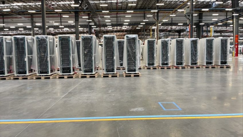 CEO da Dell publica foto da “fábrica” de IA para empresa de Musk