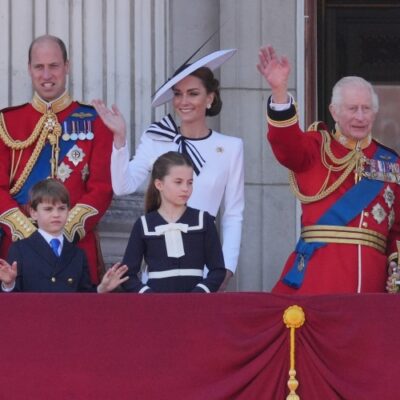 Princesa Kate faz 1ª primeira aparição desde diagnóstico de câncer; veja imagens