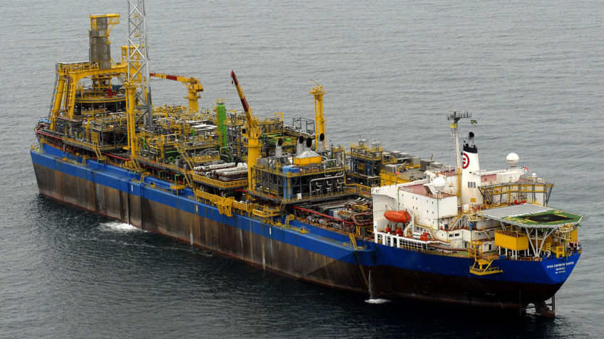 Brasil pode avançar na transição expandindo petróleo, diz Shell