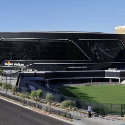 Estádio do jogo do Brasil conta com boate em que torcedores podem assistir ao duelo por R$ 40 mil