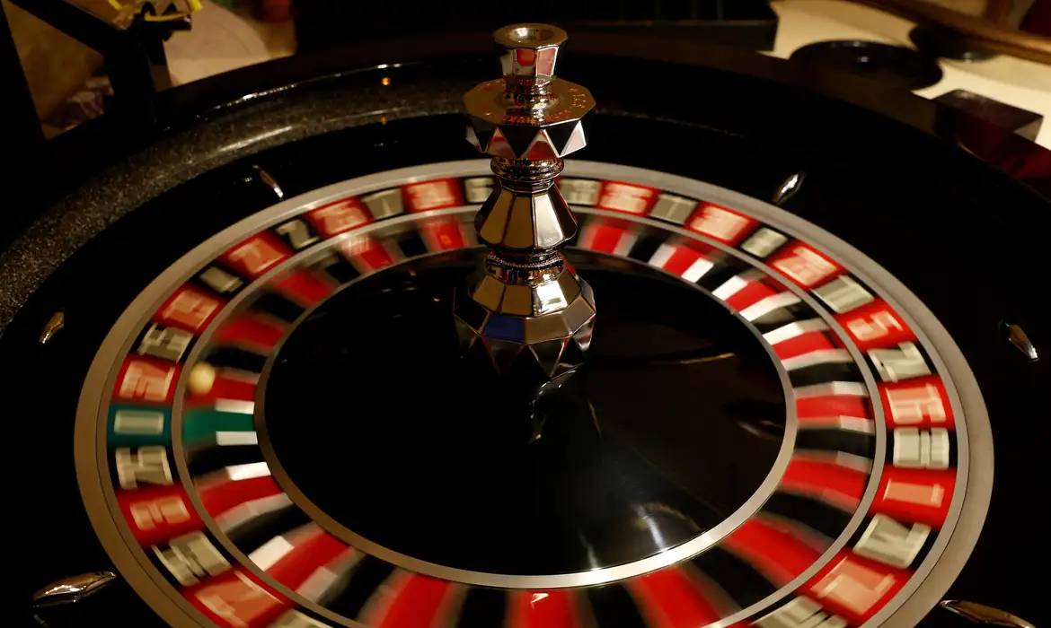 CCJ do Senado aprova autorização para cassino, jogo do bicho e mais jogos de azar
