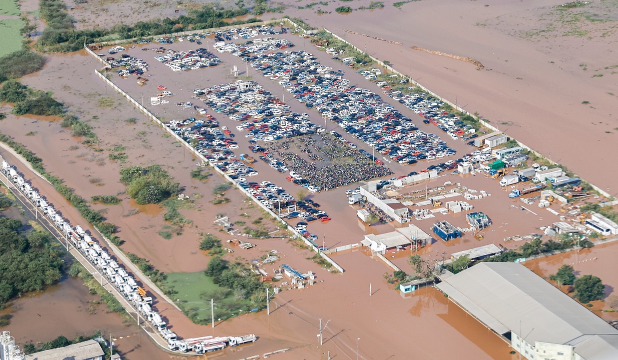 Mais 135 mil famílias gaúchas atingidas por enchente receberão auxílio de R$ 5,1 mil