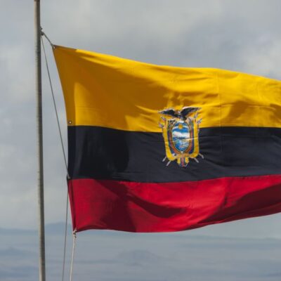 Equador anuncia cortes de energia após chuvas e deslizamentos de terra