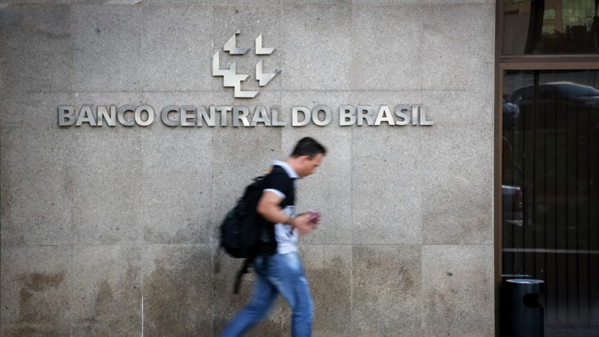 Brasil segue com 2º maior juro real do mundo após manutenção da Selic