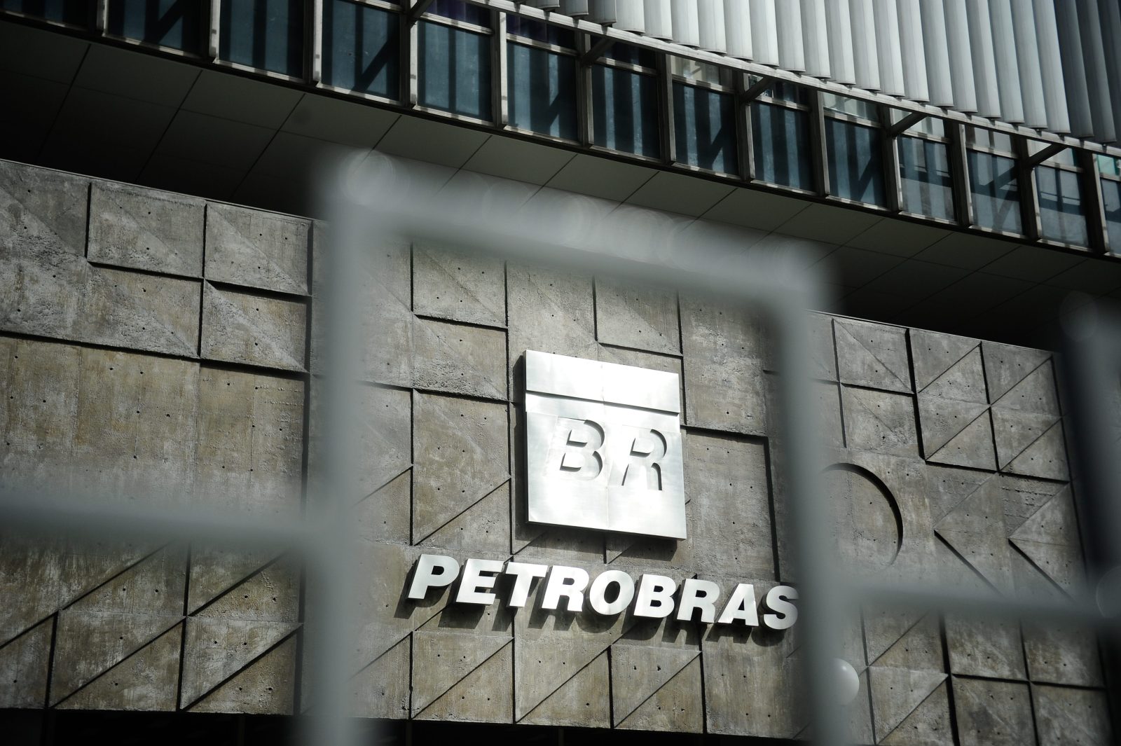 Dividendo na área: Petrobras (PETR3; PETR4) faz pagamentos nesta quinta-feira; confira