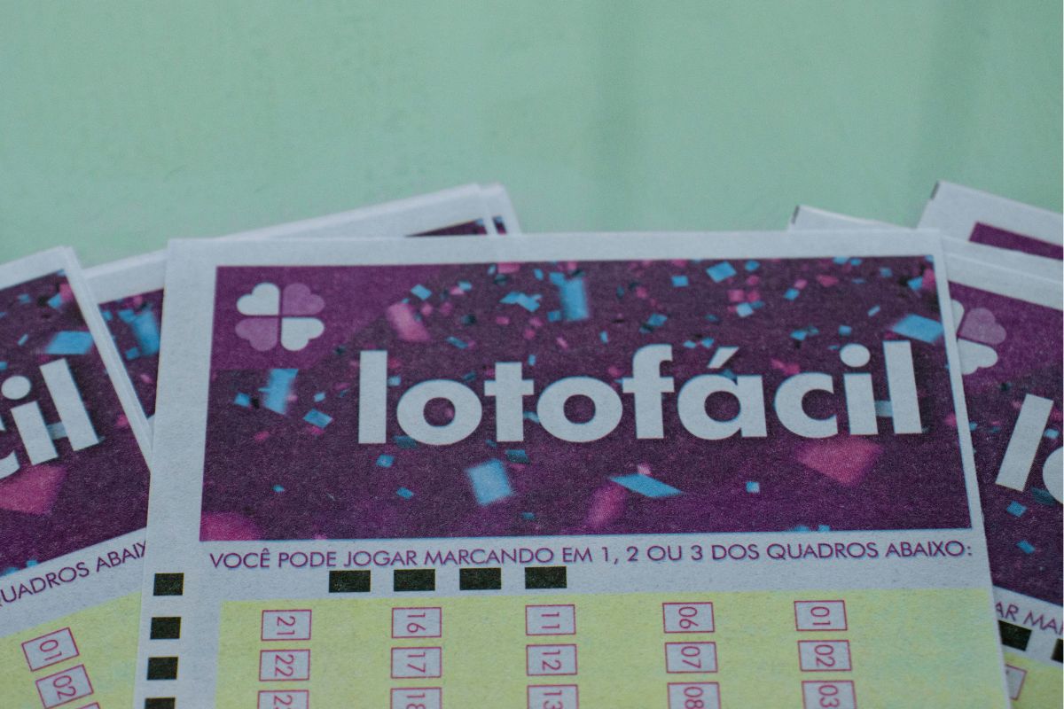 Lotofácil sorteia neste sábado R$ 1,7 milhão; como participar?