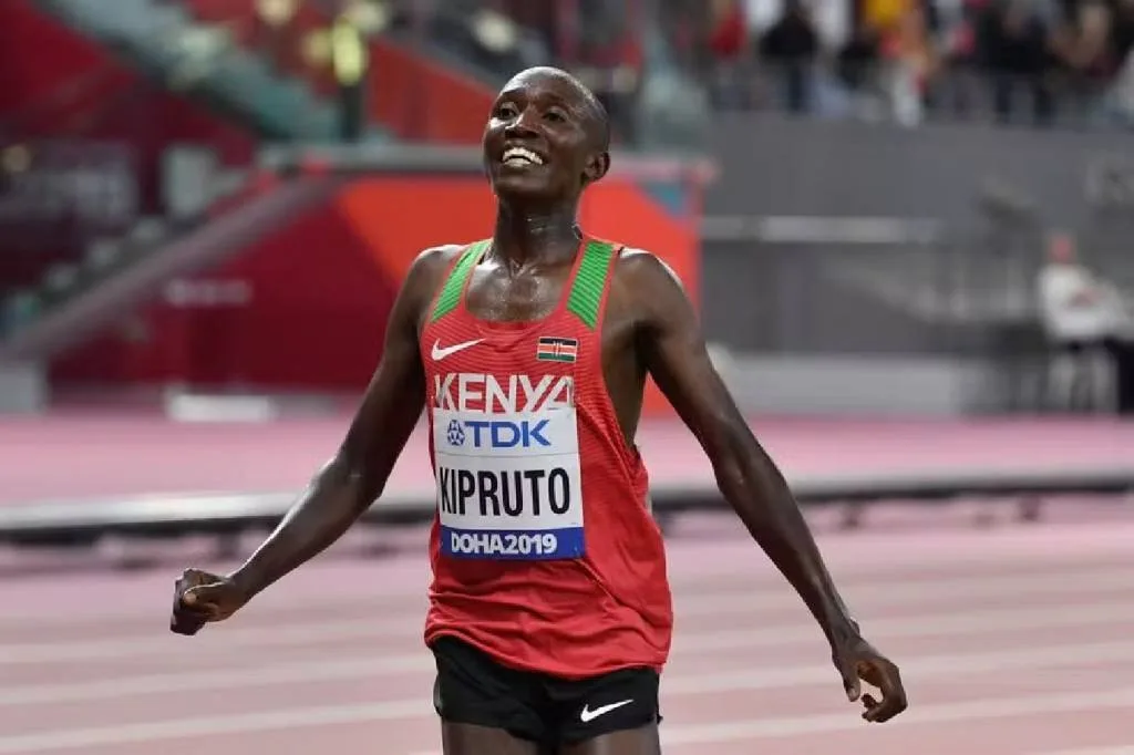 Queniano recordista mundial dos 10 km é suspenso por seis anos por doping