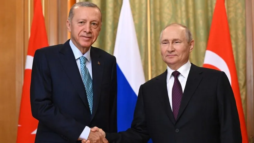 Rússia saúda desejo da Turquia de se juntar ao Brics