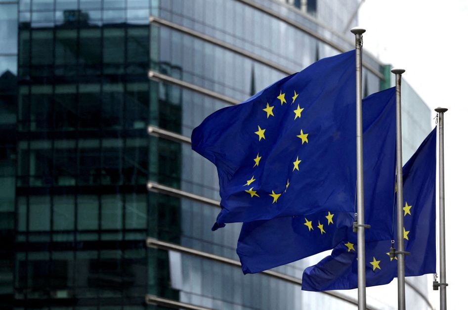 União Europeia aprova 14º pacote de sanções contra a Rússia, dizem diplomatas