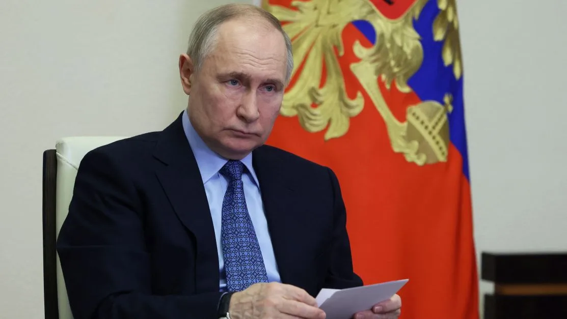 Putin diz que Rússia pode posicionar armas capazes de atacar países ocidentais