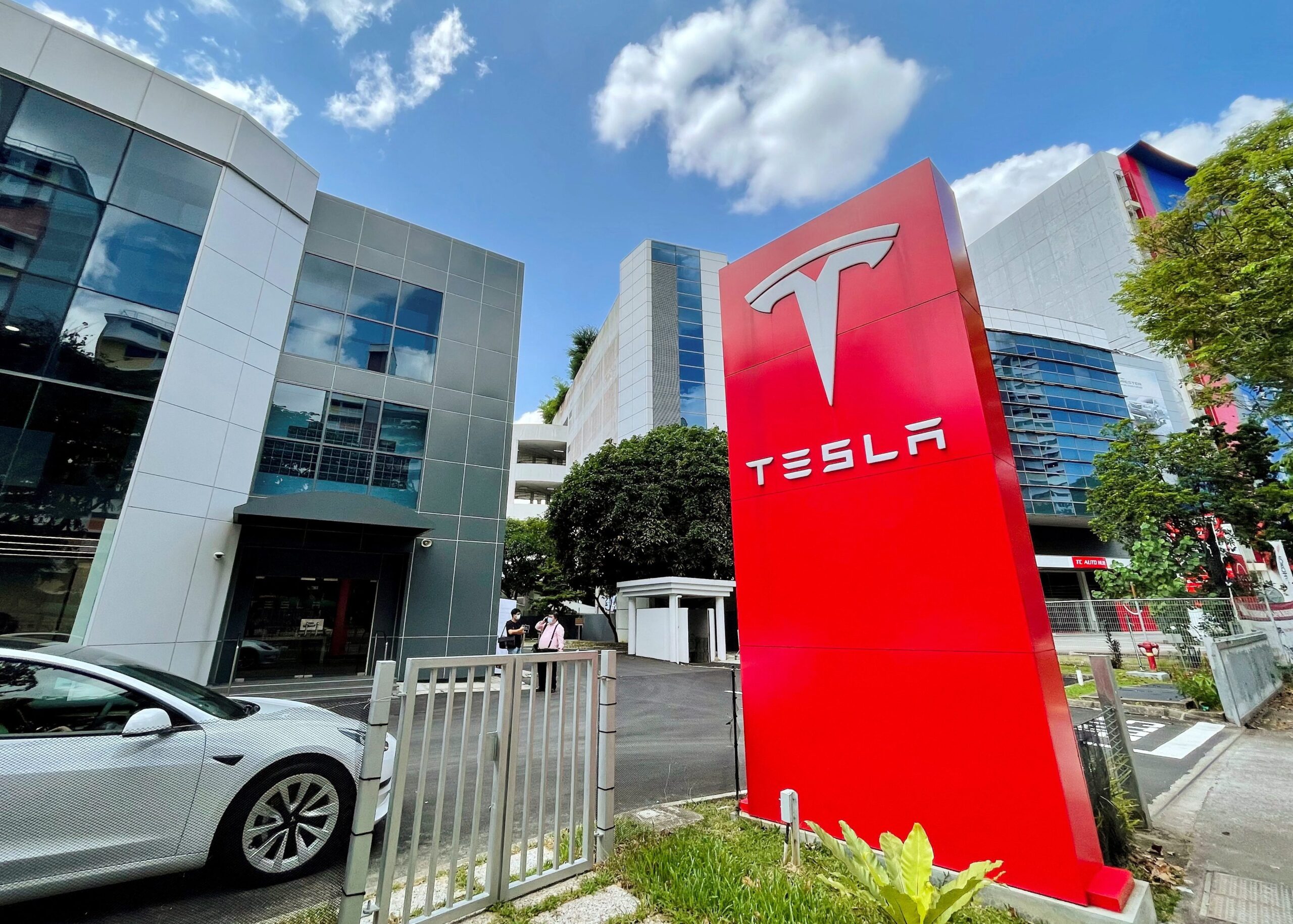 Musk acha que divisão de robôs autônomos fará Tesla (TSLA34) atingir valor de mercado de US$ 30 trilhões