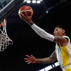 Brasil está na final do Pré-Olímpico de basquete contra Letônia ou Camarões
