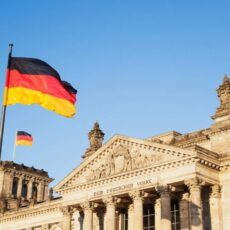 Governo da Alemanha transfere R$ 1,5 bilhão em bitcoin para corretoras e preocupa mercado