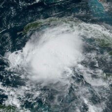 Beryl se fortalecerá antes de impactar nordeste do México e costa do Texas
