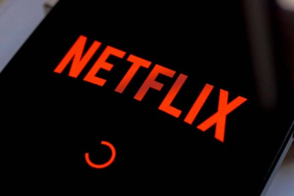 Netflix supera expectativa e registra 277 milhões de assinaturas pelo mundo