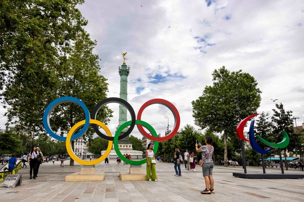 Quem vai cantar na abertura das Olimpíadas 2024 em Paris? Veja horário