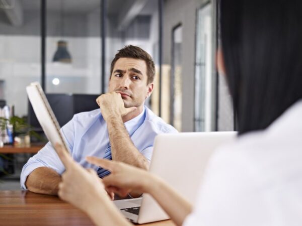 “Como você trabalha sob pressão?”: saiba o que você deve responder na entrevista de emprego